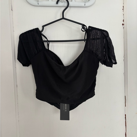 Urban Planet Black Off-The-Shoulder Crop Top – Medium – NWT - Picture 3 of 3